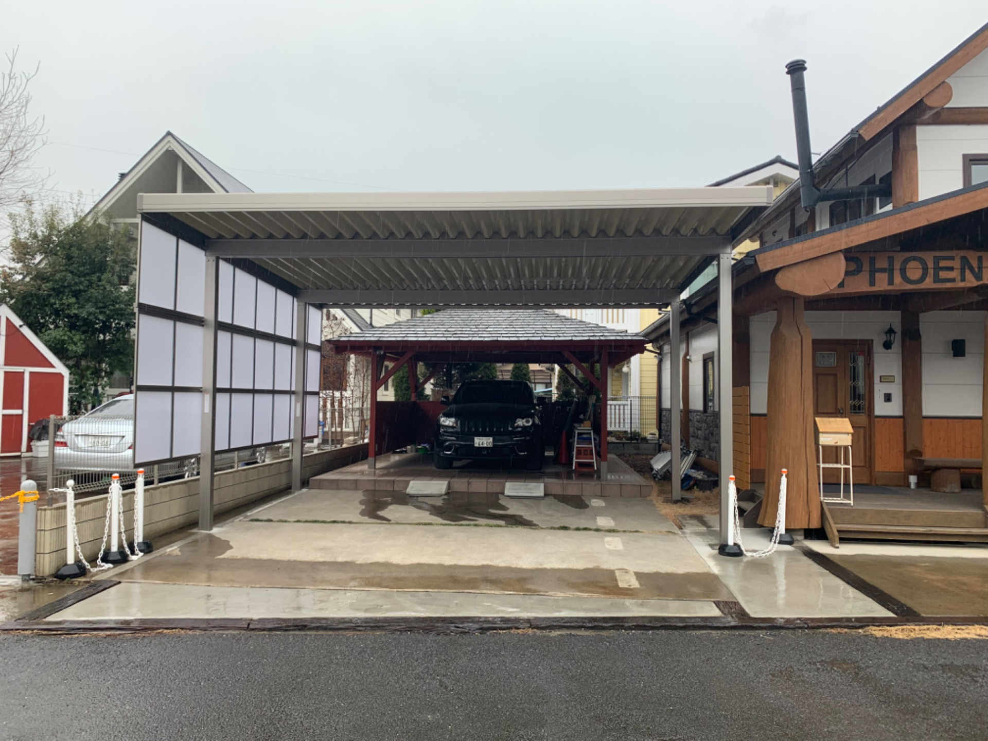 カーポートと門扉とフェンス