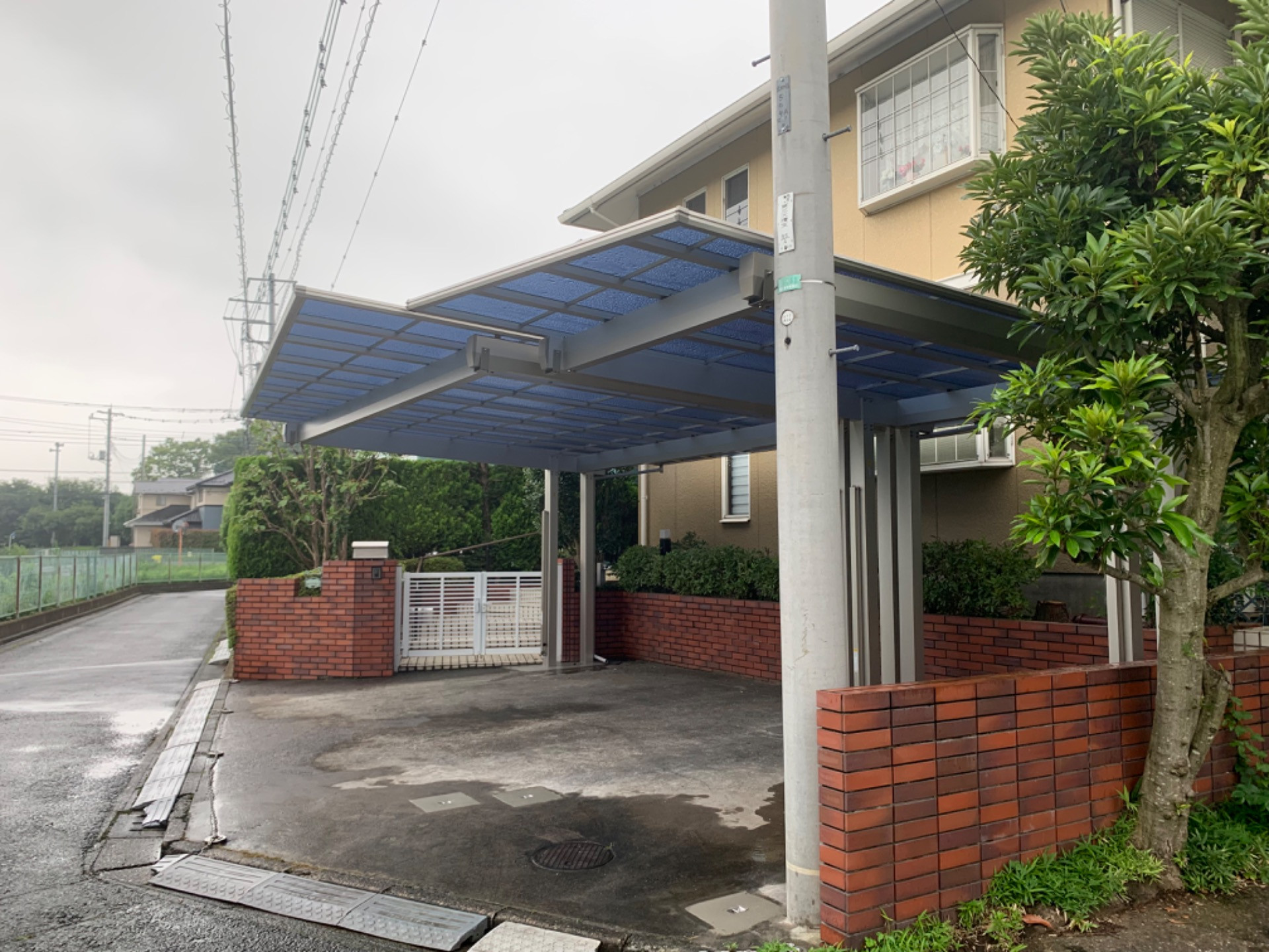 川越市でカーポート工事をしました。